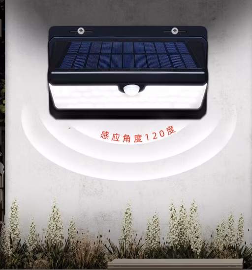 Nova luz de parede LED com sensor solar para garagem de jardim